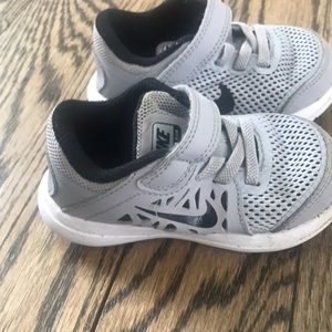 Toddler boy Nike sneakers